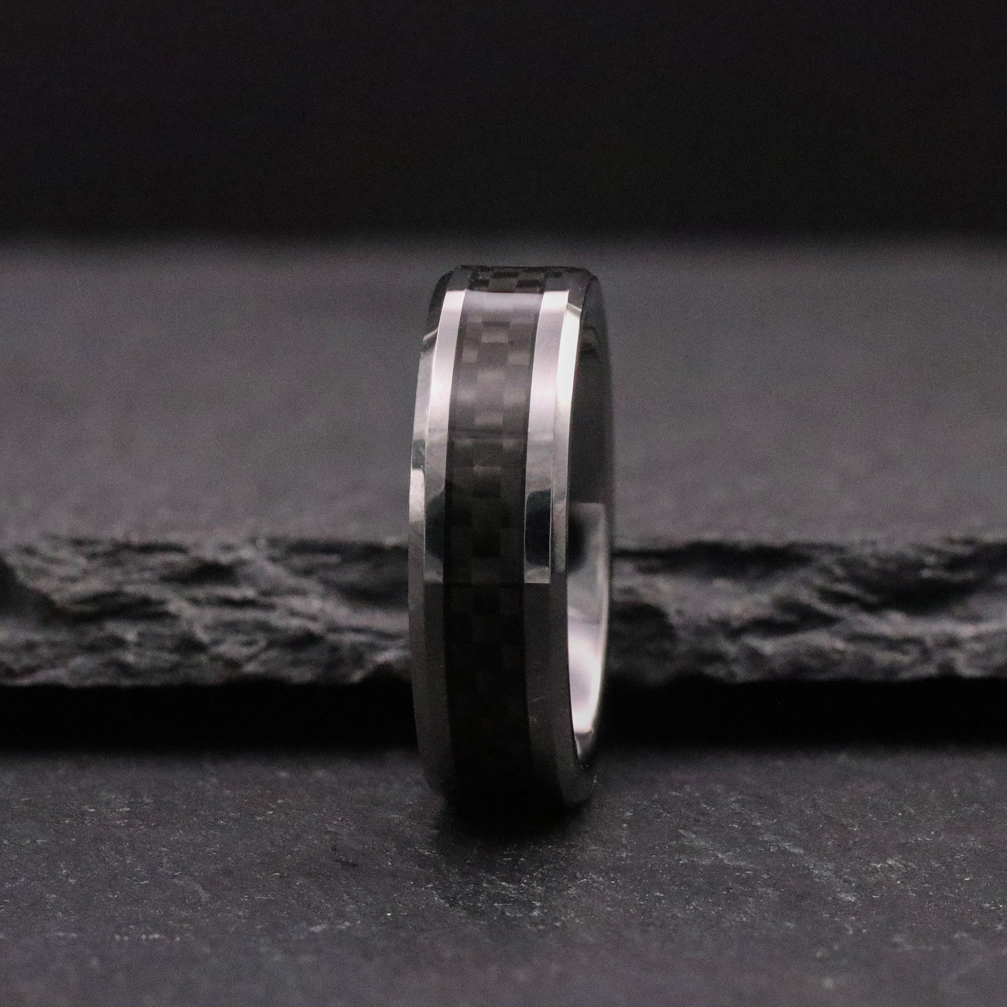 Commander. Mens Silver Carbon Fibre Wedding Band